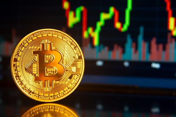 bitcoin-stays-above-key-support:-what-does-the-near-term-hold-for-the-apex-crypto?