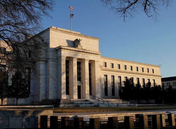 factbox:-what-global-banks-forecast-for-fed-rate-hikes-in-2022