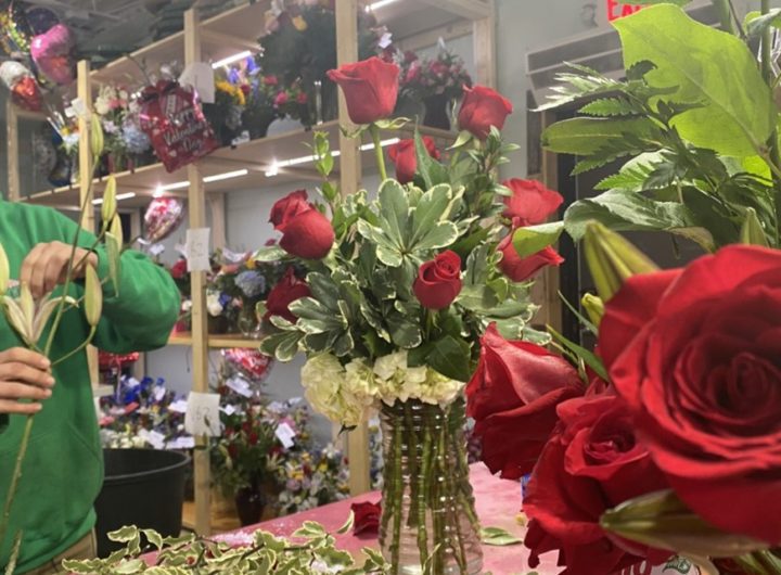 virginia-beach-florists-churning-out-valentine’s-day-bouquets-despite-ongoing-shortage
