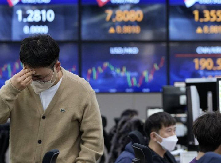 asia-shares-rise-after-us-rebound-amid-sanctions-on-ukraine