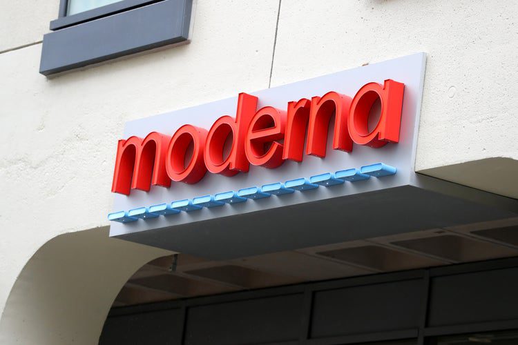 moderna-ceo-sold-over-$400m-of-company-shares-during-the-pandemic