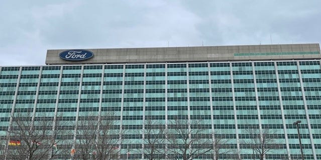 ford-reports-$2.3-billion-in-first-quarter-earnings,-plunging-41%-from-a-year-ago
