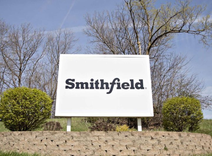 smithfield-recalls-185,000-pounds-of-bacon-topping-due-to-possible-metal-contamination