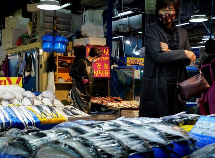 s.korea-june-inflation-hits-24-yr-high,-fans-expectations-of-big-rate-hike