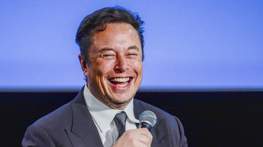 elon-musk-wants-to-get-out-of-buying-twitter.-a-whistleblower’s-claims-might-help-him