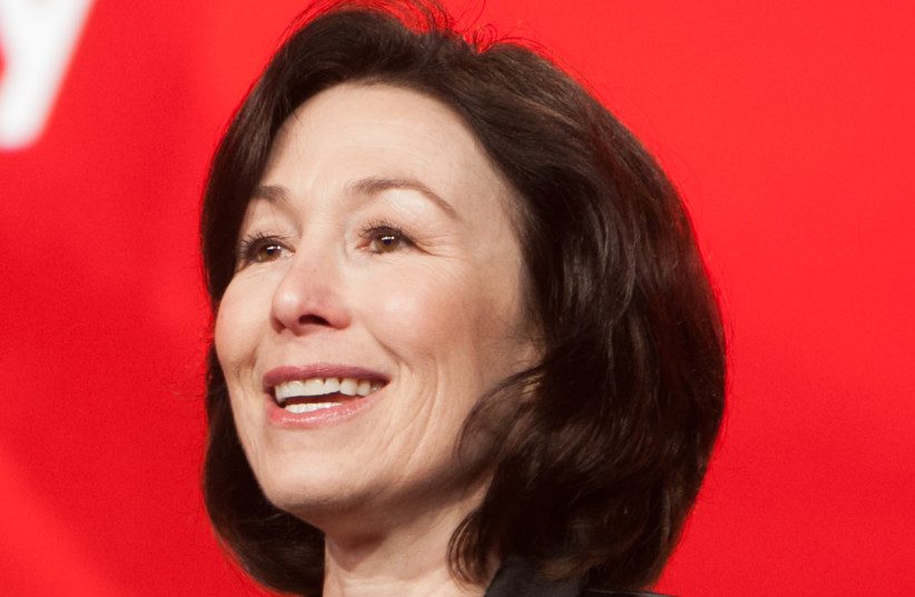 safra-catz:-leading-oracle-to-new-heights-in-cloud-based-computing