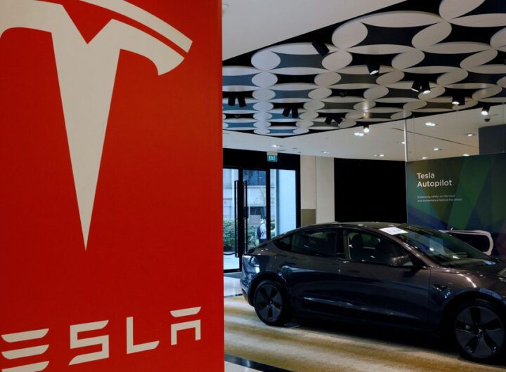 analysis:-tesla-could-face-its-toughest-challenge-yet-as-economy-cools
