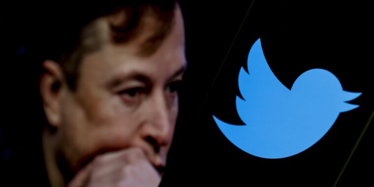 elon-musk-can’t-be-trusted-to-complete-merger,-twitter-tells-judge