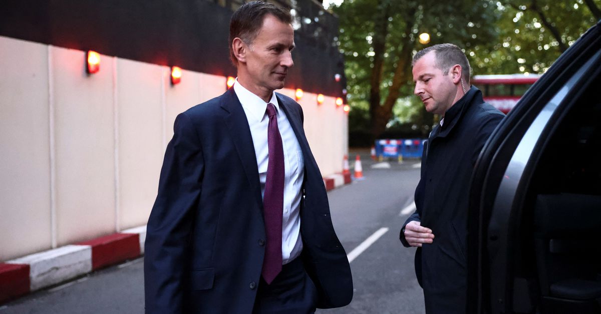 uk’s-hunt-says-tough-decisions-will-be-taken-to-restore-confidence