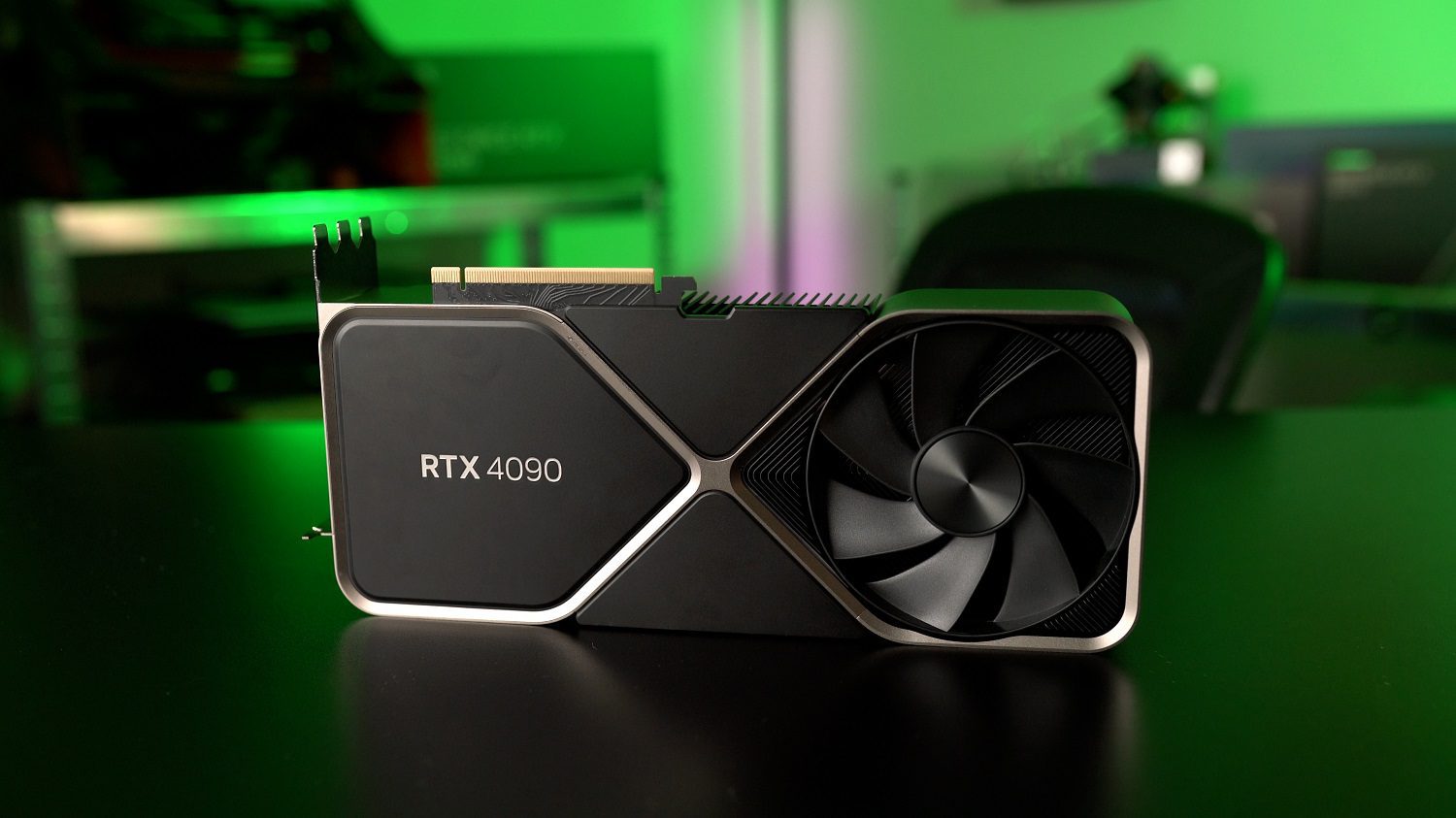 this-rtx-4090-gpu-has-a-huge-problem-—-it-caught-fire
