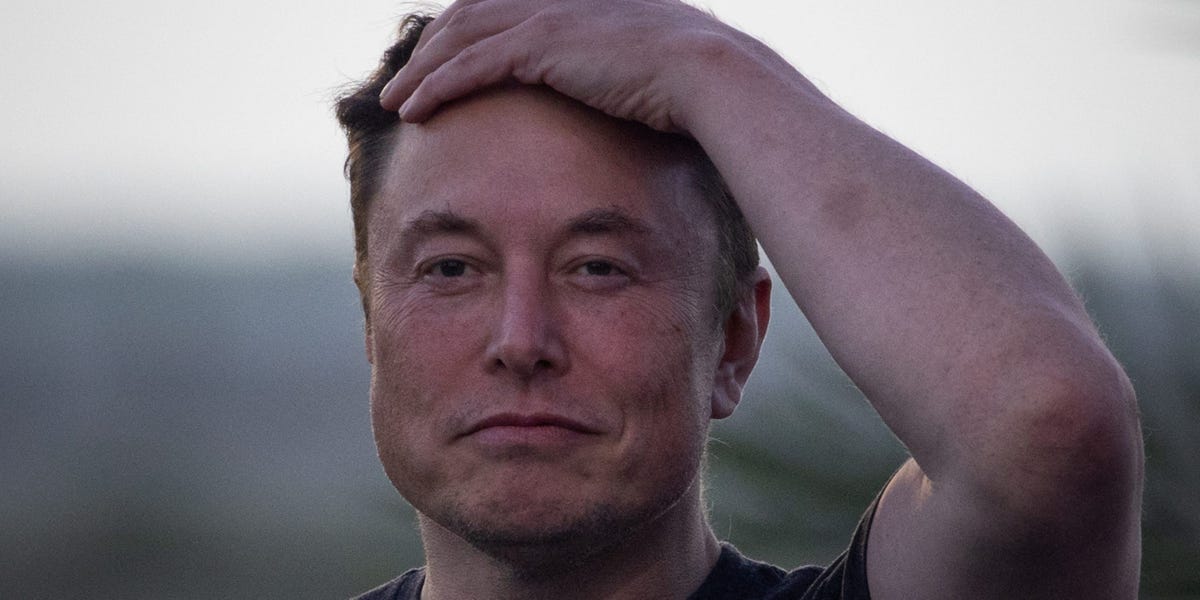 world’s-richest-man-elon-musk’s-wealth-has-taken-a-$100-billion-hit-in-2022,-thanks-to-plummeting-tesla-shares