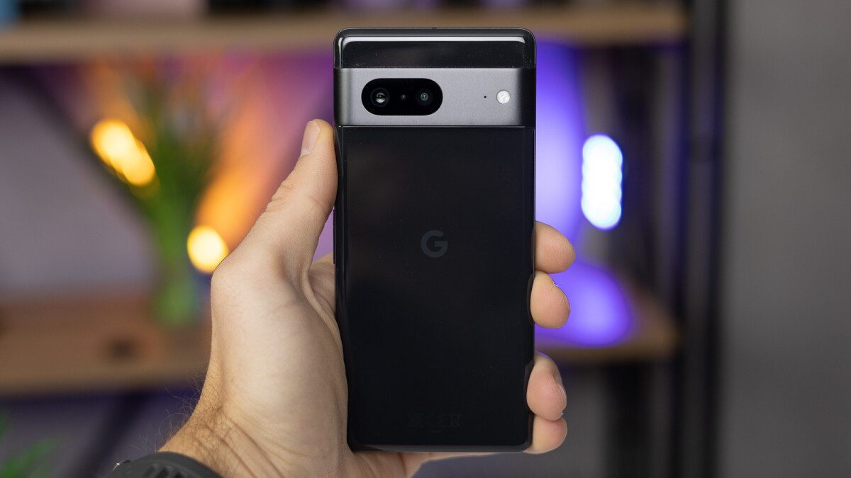 act-fast-and-get-this-unlocked-google-pixel-7-at-a-lower-than-ever-price-while-you-can