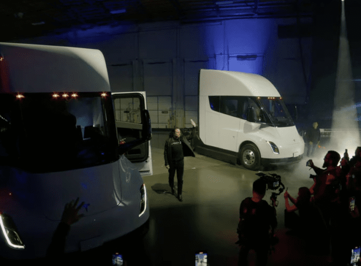 tesla-delivers-first-electric-semi-trucks