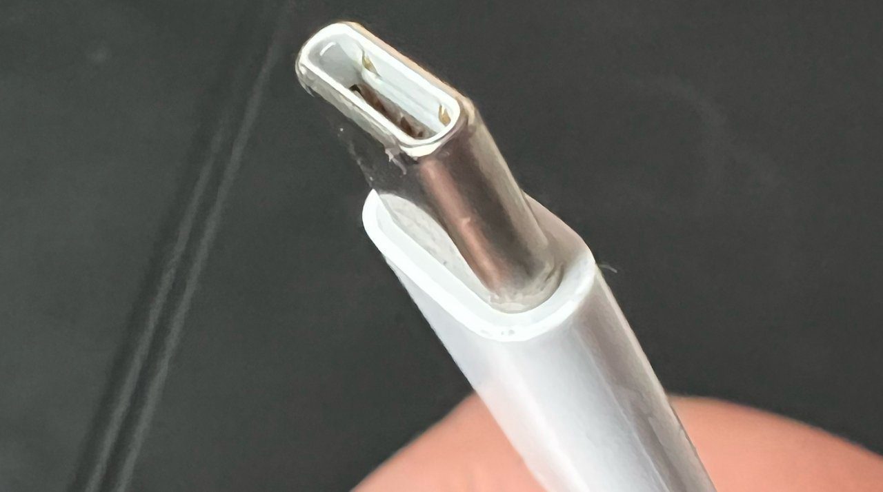 india-may-spare-airpods,-apple-watch-from-usb-c-charger-rules
