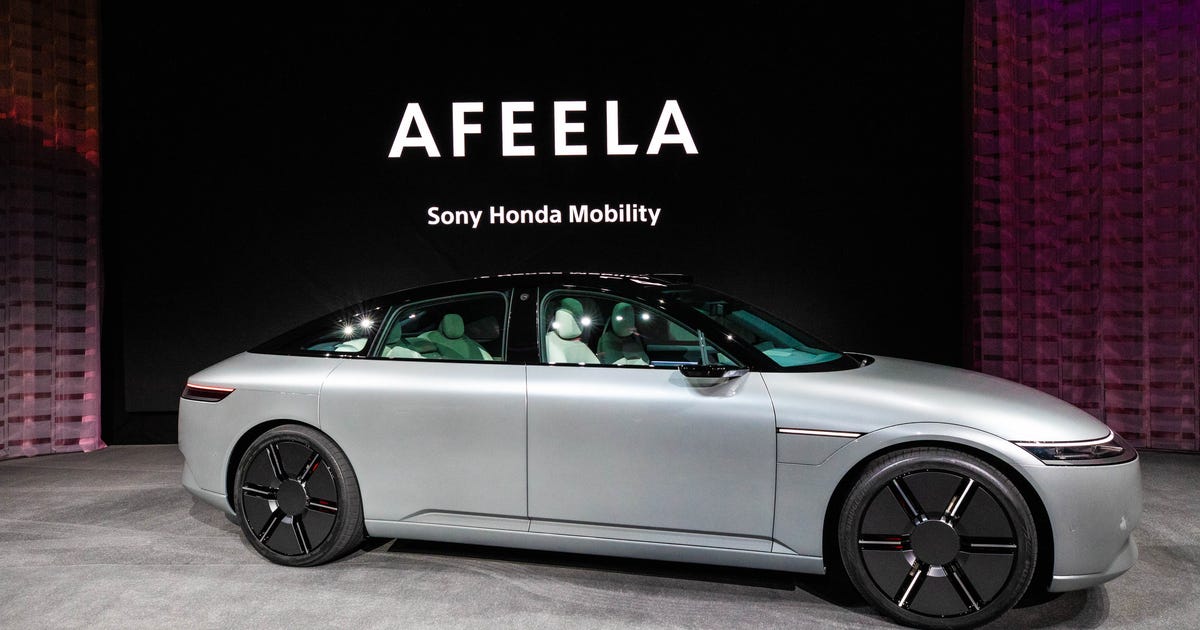 ces-2023’s-biggest-highlights:-sony’s-car,-3d-laptops-and-shape-shifting-screens