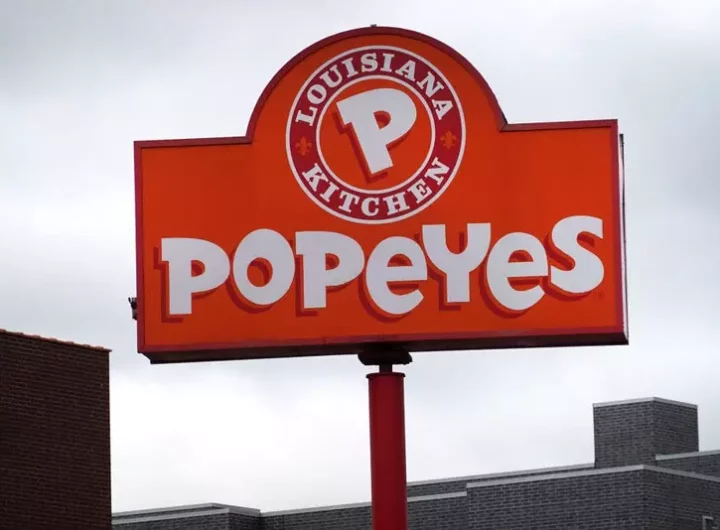 Cracking Down: Michigan Popeyes Flouting Child Labor Laws with Teen Workers on the Clock!