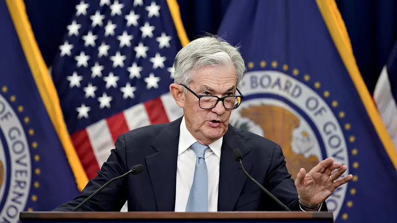 Don't Rush! Fed Officials Caution Against Hasty Rate Cuts