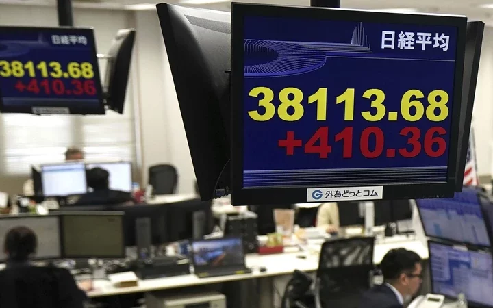 East Meets West: Asian Shares Ride the Wall Street Wave