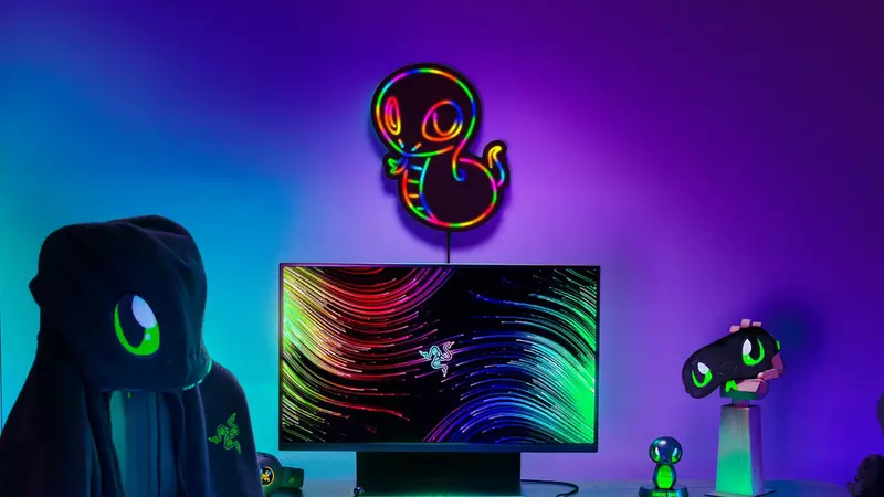 Illuminate Your Gaming Den with Razer's Neon Snek Wall Light!