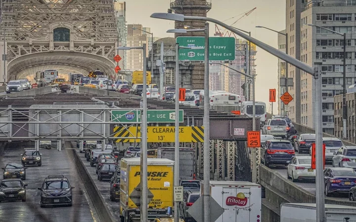 Navigating NYC: The $15 Toll Solution to Gridlock and Boosting Mass Transit
