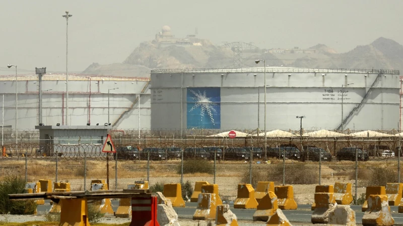 Aramco's Profit Plunge: Saudi Oil Giant's $121 Billion Earnings Dive