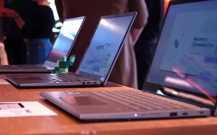 The Battle of the Laptops: Unveiling the Secrets of Business vs. Consumer Models
