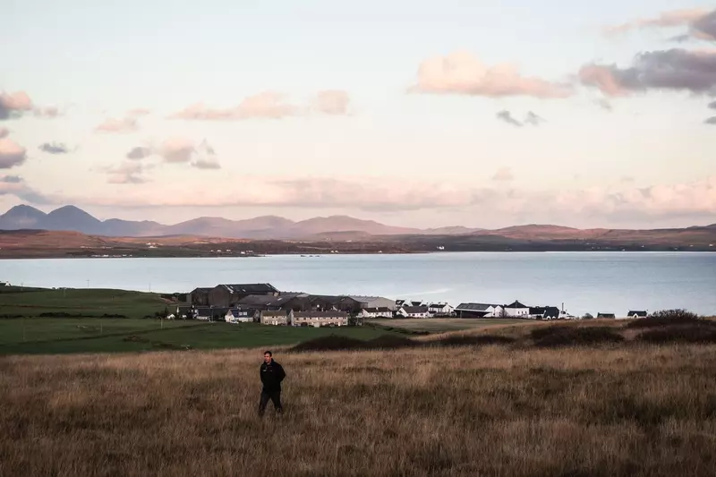Brewing Up a Green Future: Bruichladdich Distillery's Decarbonization Plan by 2025