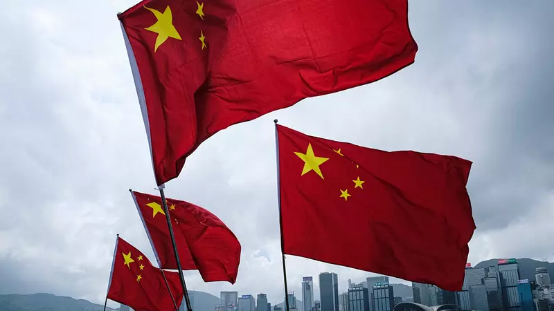 China's Q1 GDP Surprises Analysts with Strong Growth
