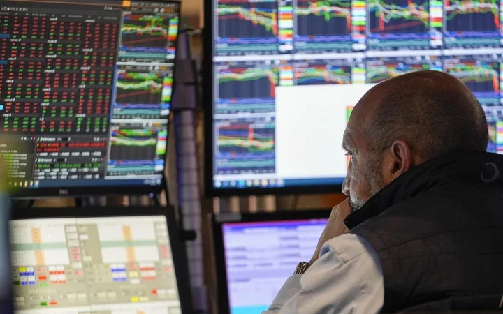Tech Titans Propel Wall Street to Best Week in Nearly 6 Months