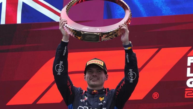 Verstappen's Winning Streak Continues at the Chinese Grand Prix!