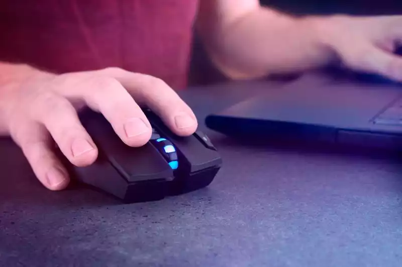 Unveiling the Secret Weapon: How Ultralight Gaming Mice Revolutionize the Big-Handed Gaming Experience
